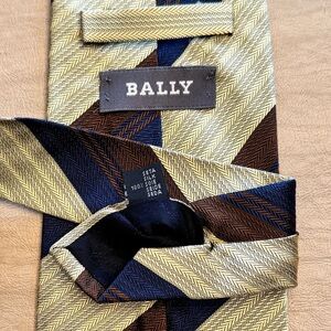 Bally Men’s Necktie. 100% Silk